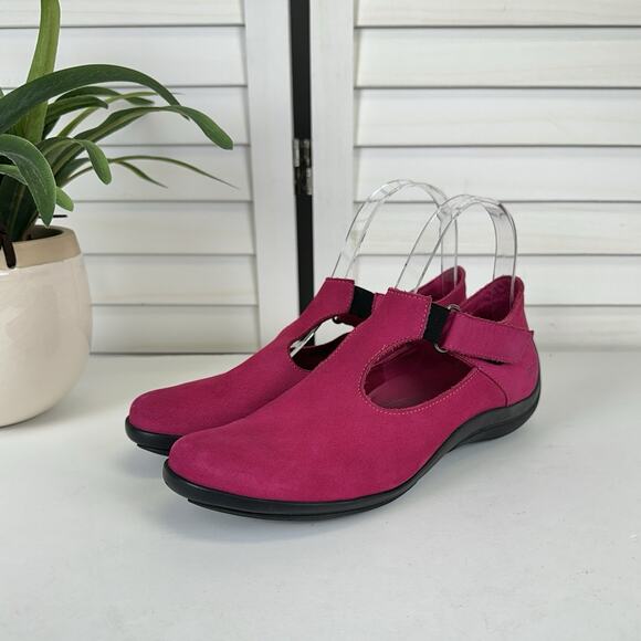 Arche Fuchsia Pink T Strap Mary Jane Flats Adjustable Strap Comfort Shoes Size 7 - Picture 1 of 11